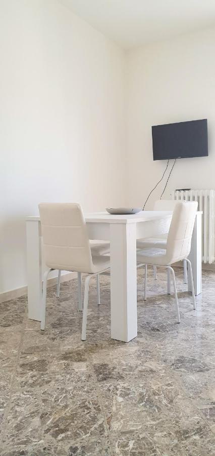 Angela'S Apartment. Elegant Two Bedroom House In Irsina Exteriér fotografie